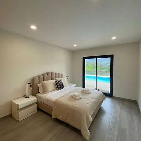 Nogueira House - Piscina E Luxo ヴィラ *