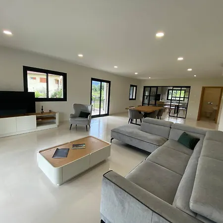 Nogueira House - Piscina E Luxo * بونتي دي ليما
