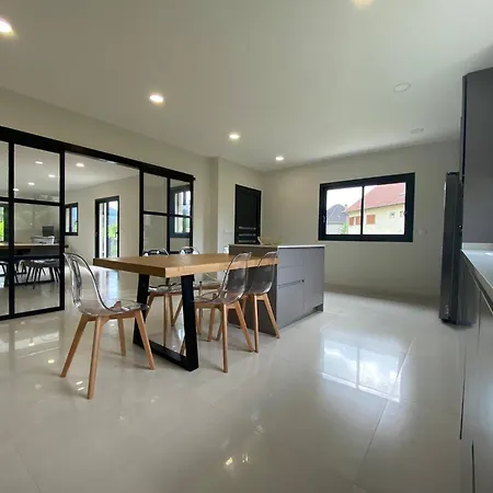 Nogueira House - Piscina E Luxo فيلة بونتي دي ليما