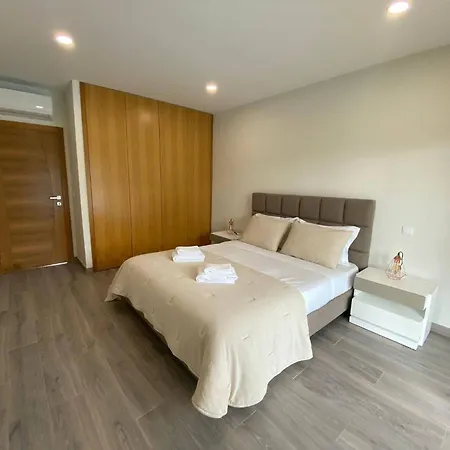 فيلة Nogueira House - Piscina E Luxo بونتي دي ليما