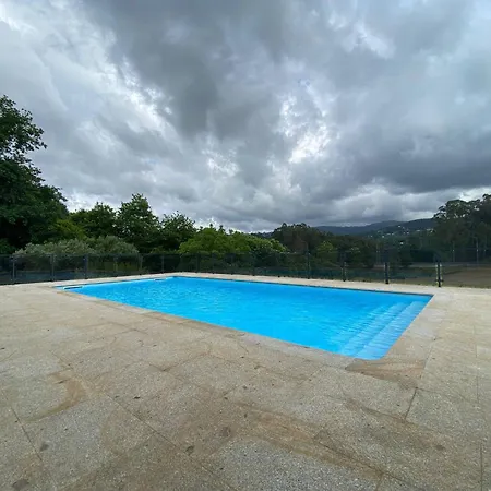 Nogueira House - Piscina E Luxo بونتي دي ليما
