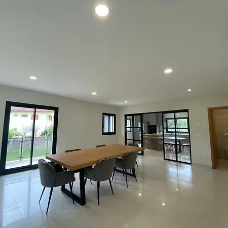 ヴィラ Nogueira House - Piscina E Luxo