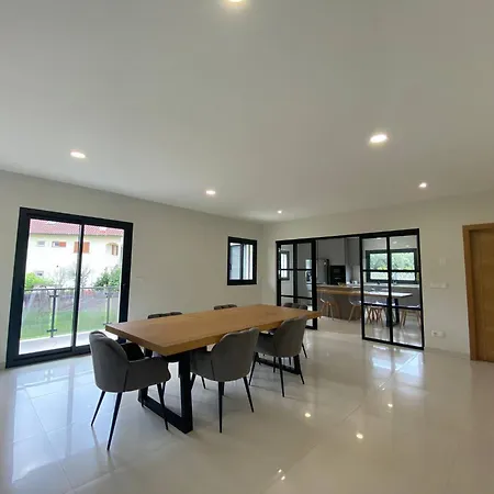 Nogueira House - Piscina E Luxo فيلة *