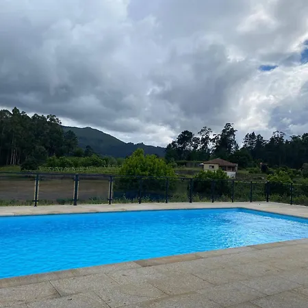 Nogueira House - Piscina E Luxo * بونتي دي ليما