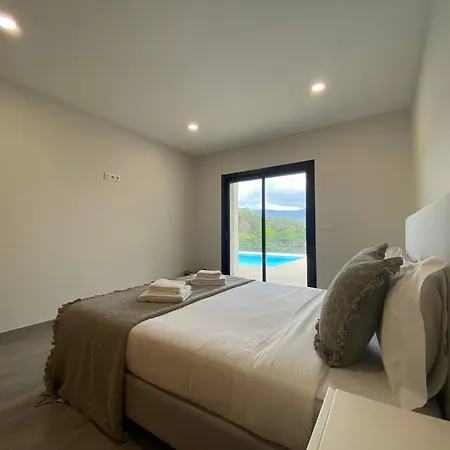 Nogueira House - Piscina E Luxo ヴィラ *