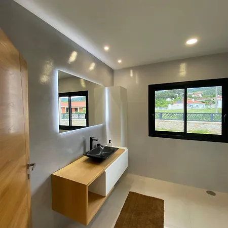 Nogueira House - Piscina E Luxo