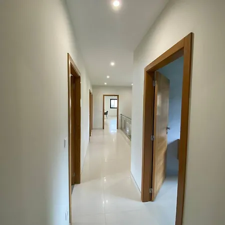 فيلة Nogueira House - Piscina E Luxo بونتي دي ليما